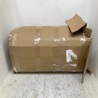 Lot 742  
            Marchington SR12 - Parcel Delivery Only 

                
ROLLED SINGLE POCKET SPRUNG MATTRESS: LOCATION - C2