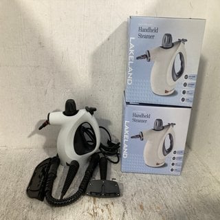 Lot 752  
            Marchington SR12 - Parcel Delivery Only 

                
3 X HANDHELD STEAMERS: LOCATION - C3