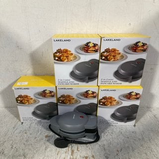 Lot 756  
            Marchington SR12 - Parcel Delivery Only 

                
6 X 2-IN-1 MINI WAFFLE AND PANCAKE MAKERS: LOCATION - C3