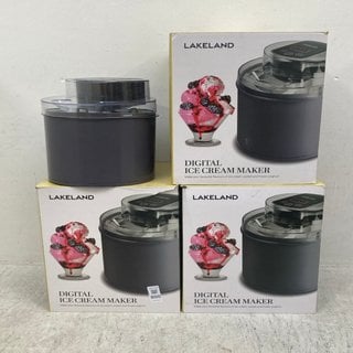 Lot 800  
            Marchington SR12 - Parcel Delivery Only 

                
3 X DIGITAL ICE CREAM MAKERS: LOCATION - C6