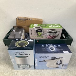 Lot 811  
            Marchington SR12 - Parcel Delivery Only 

                
QTY OF ASSORTED HOUSEHOLD ITEMS TO INCLUDE COMPACT DEHUMIDIFIER: LOCATION - C6
