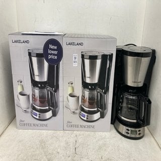 Lot 825  
            Marchington SR12 - Parcel Delivery Only 

                
2 X COFFEE MACHINES IN BLACK: LOCATION - C7