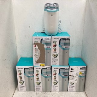 Lot 836  
            Marchington SR12 - Parcel Delivery Only 

                
6 X MULTI YOGHURT MAKERS: LOCATION - C8