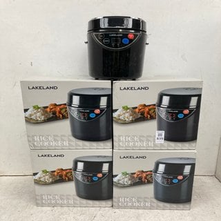 Lot 839  
            Marchington SR12 - Parcel Delivery Only 

                
4 X RICE COOKERS IN BLACK: LOCATION - C8