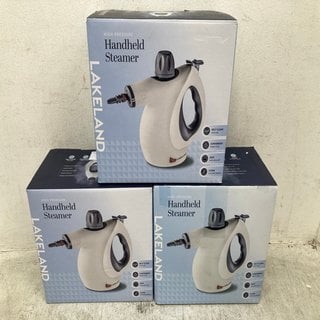 Lot 852  
            Marchington SR12 - Parcel Delivery Only 

                
3 X HANDHELD STEAMERS: LOCATION - C9