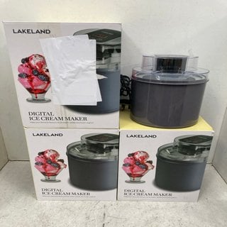 Lot 954  
            Marchington SR12 - Parcel Delivery Only 

                
3 X DIGITAL ICE CREAM MAKERS: LOCATION - C13