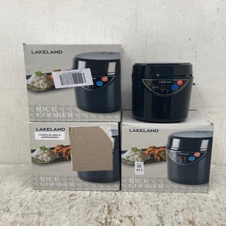 Lot 972  
            Marchington SR12 - Parcel Delivery Only 

                
3 X RICE COOKERS IN BLACK: LOCATION - C15