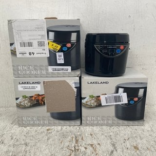 Lot 973  
            Marchington SR12 - Parcel Delivery Only 

                
3 X RICE COOKERS IN BLACK: LOCATION - C15