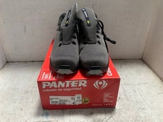 Lot 1024  
            Marchington SR17 - Parcel Delivery Only 

                
PANTER DAURIS SPORTY SAFETY BOOTS - SIZE UK 9: LOCATION - AR2