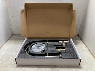 Lot 1067  
            Marchington SR17 - Parcel Delivery Only 

                
FAUCET TAP IN BRUSHED CHROME: LOCATION - AR4