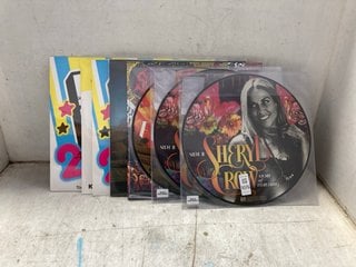 Lot 1076  
            Marchington SR17 - Parcel Delivery Only 

                
QTY OF ASSORTED VINYL RECORDS TO INCLUDE STORY OF EVERYTHING BY SHERYL CROW: LOCA...