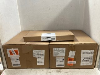 Lot 1150  
            Marchington SR17 - Parcel Delivery Only 

                
QTY OF FULL-SIZED WIRELESS KEYBOARD & MOUSE COMBO SETS IN BLACK: LOCATION - AR8