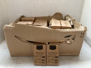 Lot 1250  
            Marchington SR17 - Parcel Delivery Only 

                
QTY OF USB TYPE-C TO USB-A ADAPTER CHARGER CABLES: LOCATION - AR15