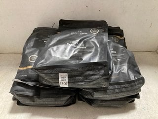 Lot 1307  
            Marchington SR17 - Parcel Delivery Only 

                
QTY OF PROTEIN WORKS NUTRITION DIET MEAL REPLACEMENT SUPPLEMENT - BBE 11/25: LOCA...