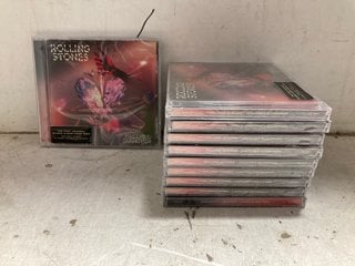 Lot 1310  
            Marchington SR17 - Parcel Delivery Only 

                
QTY OF ROLLING STONES HACKNEY DIAMONDS CDS: LOCATION - BR16