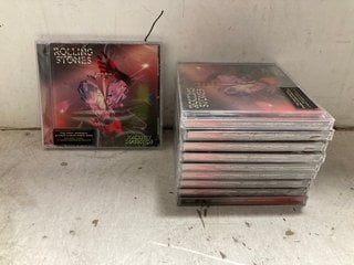 Lot 1312  
            Marchington SR17 - Parcel Delivery Only 

                
QTY OF ROLLING STONES HACKNEY DIAMONDS CDS: LOCATION - BR16