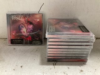 Lot 1313  
            Marchington SR17 - Parcel Delivery Only 

                
QTY OF ROLLING STONES HACKNEY DIAMONDS CDS: LOCATION - BR16