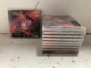 Lot 1317  
            Marchington SR17 - Parcel Delivery Only 

                
QTY OF ROLLING STONES HACKNEY DIAMONDS CDS: LOCATION - BR16