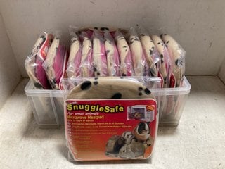 Lot 1326  
            Marchington SR17 - Parcel Delivery Only 

                
QTY OF SNUGGLESAFE MICROWAVE HEAT PADS FOR SMALL PETS: LOCATION - BR16