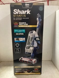 Lot 1390  
            Marchington SR17 - Parcel Delivery Only 

                
SHARK STRATOS XL UPRIGHT VACUUM CLEANER - MODEL NO. AZ3000UKT ORIGINAL RRP £249: ...