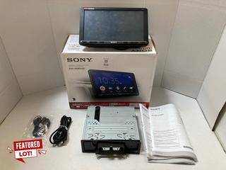Lot 1132  
            Marchington SR10 - Parcel Delivery Only 

                
SONY BLUETOOTH IN CAR AV RECIEVER WITH APPLE CARPLAY AND ANDROID AUTO : MODEL XAV...
