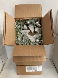 Lot 1162  
            Marchington SR10 - Parcel Delivery Only 

                
3 X COX & COX LIGHT UP BRUSH TREES CENTREPIECES: LOCATION - CR1