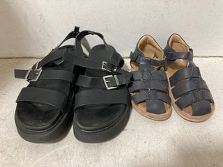 Lot 1208  
            Marchington SR10 - Parcel Delivery Only 

                
1 X PAIR OF LA REDOUTE SANDALS SIZE 33 AND 1 X PAIR OF TAMARIS SANDALS SIZE 39: L...