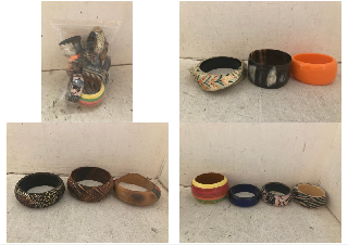 Lot 1221  
            Marchington SR10 - Parcel Delivery Only 

                
A COLLECTION OF VINTAGE AND COSTUME BANGLES: LOCATION - BR13