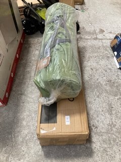 Lot 100  
            Marchington SR17 - Delivery or Collection 

                
2 X ASSORTED ITEMS TO INCLUDE ATORPOK FOLDING CAMPING COT: LOCATION - A3