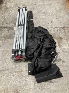 Lot 131  
            Marchington SR17 - Delivery or Collection 

                
MASTER CANOPY OUTDOOR POP UP GAZEBO WITH CARRY CASE: LOCATION - A5