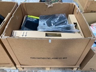 Lot 198  
            Marchington SR17 - Delivery or Collection 

                
PALLET OF ASSORTED CAR MATS TO INCLUDE SAKURA SET OF 4 ALL WEATHER MAT SET WITH C...