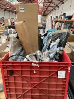 Lot 249  
            Marchington SR17 - Delivery or Collection 

                
PALLET OF ASSORTED ITEMS TO INCLUDE LUNNADE ULTRA TOUR 95 TENNIS RACKET: LOCATION...
