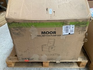 Lot 254  
            Marchington SR17 - Delivery or Collection 

                
GRANDPATIO MOOR GARDEN STEEL & RATTAN ARMCHAIR IN BROWN: LOCATION - B3