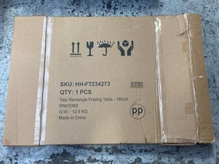 Lot 271  
            Marchington SR17 - Delivery or Collection 

                
RECTANGLE FOLDING TABLE 180CM IN WHITE: LOCATION - B4