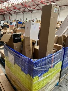 Lot 281  
            Marchington SR17 - Delivery or Collection 

                
PALLET OF ASSORTED FURNITURE ITEMS TO INCLUDE NEXT 120CM CARVED WALL SHELF IN OAK...