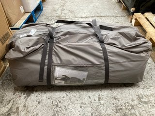 Lot 298  
            Marchington SR17 - Delivery or Collection 

                
VANGO HEXAWAY PRO AIR LOW TENT IN GREY - ORIGINAL RRP £799: LOCATION - B6