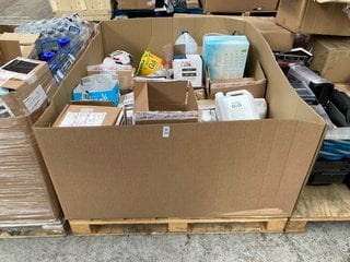 Lot 309  
            Marchington SR17 - Collection 

                
(COLLECTION ONLY) PALLET OF ASSORTED CHEMICALS TO INCLUDE SOLUTION 30 LENS CLEANE...