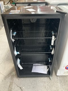 Lot 55  
            Marchington SR17 - Delivery or Collection 

                
COOKOLOGY 93L UNDER COUNTER DRINKS FRIDGE MODEL : BC96BK/E: LOCATION - A2