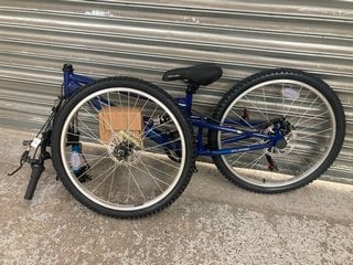 Lot 5  
            Marchington SR17 - Delivery or Collection 

                
CREED 24" WHEEL BOYS MOUNTAIN BIKE IN BLUE - ORIGINAL RRP - £225: LOCATION - A1