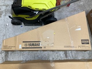 Lot 97  
            Marchington SR17 - Delivery or Collection 

                
YAMAHA F310 FULL SIZE STEEL STRING ACOUSTIC GUITAR - ORIGINAL RRP - £129: LOCATIO...