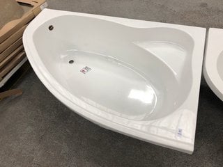 Lot 1012  
            Marchington SR18 - Delivery or Collection 

                
1500 X 1000MM RH ARC NTH OFFSET CORNER BATH WITH INTEGRAL SEAT - ORIGINAL RRP £64...
