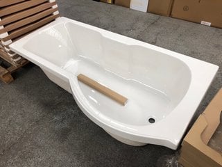 Lot 1023  
            Marchington SR18 - Delivery or Collection 

                
VITRA OPTIMA 1700 X 850MM NTH RH P-SHAPED SHOWER BATH - ORIGINAL RRP £319: LOCATI...