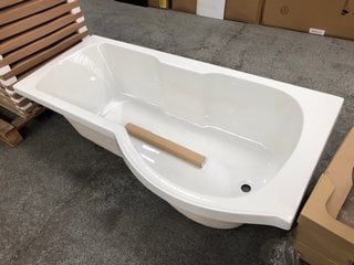 Lot 1027  
            Marchington SR18 - Delivery or Collection 

                
VITRA OPTIMA 1700 X 850MM NTH RH P-SHAPED SHOWER BATH - ORIGINAL RRP £319: LOCATI...
