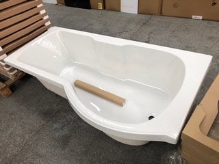 Lot 1030  
            Marchington SR18 - Delivery or Collection 

                
VITRA OPTIMA 1700 X 850MM NTH RH P-SHAPED SHOWER BATH - ORIGINAL RRP £319: LOCATI...
