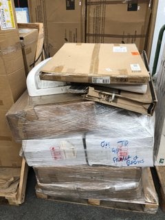 Lot 1039  
            Marchington SR18 - Collection 

                
(COLLECTION ONLY) PALLET OF ASSORTED CERAMIC BASINS WITH A CERAMIC URINAL DIVIDER...