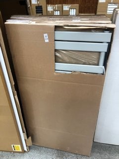 Lot 1058  
            Marchington SR18 - Delivery or Collection 

                
MATT LIGHT GREY FLAT PANEL HEATED TOWEL RADIATOR 1156 X 606MM - ORIGINAL RRP £465...