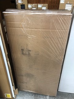 Lot 1059  
            Marchington SR18 - Delivery or Collection 

                
MATT LIGHT GREY FLAT PANEL HEATED TOWEL RADIATOR 1156 X 606MM - ORIGINAL RRP £465...