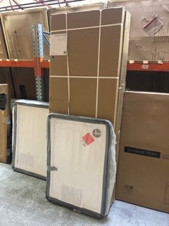 Lot 1082  
            Marchington SR18 - Collection 

                
(COLLECTION ONLY) CLEAR GLASS BLACK FRAMED 700 X 1900MM WET ROOM PANEL WITH A PEA...