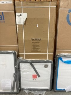 Lot 1099  
            Marchington SR18 - Collection 

                
(COLLECTION ONLY) CLEAR GLASS SILVER FRAMED 760 X 1850MM BIFOLD SHOWER DOOR WITH ...