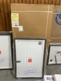 Lot 1106  
            Marchington SR18 - Collection 

                
(COLLECTION ONLY) CLEAR GLASS SILVER FRAMED 900 X 1900MM SHOWER PANEL WITH A PEAR...